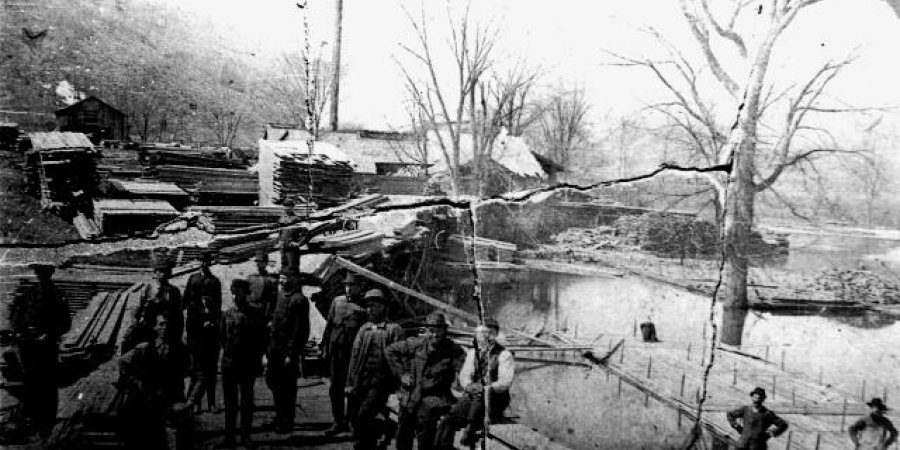 Raft on the Allegany River before the lumber was loaded